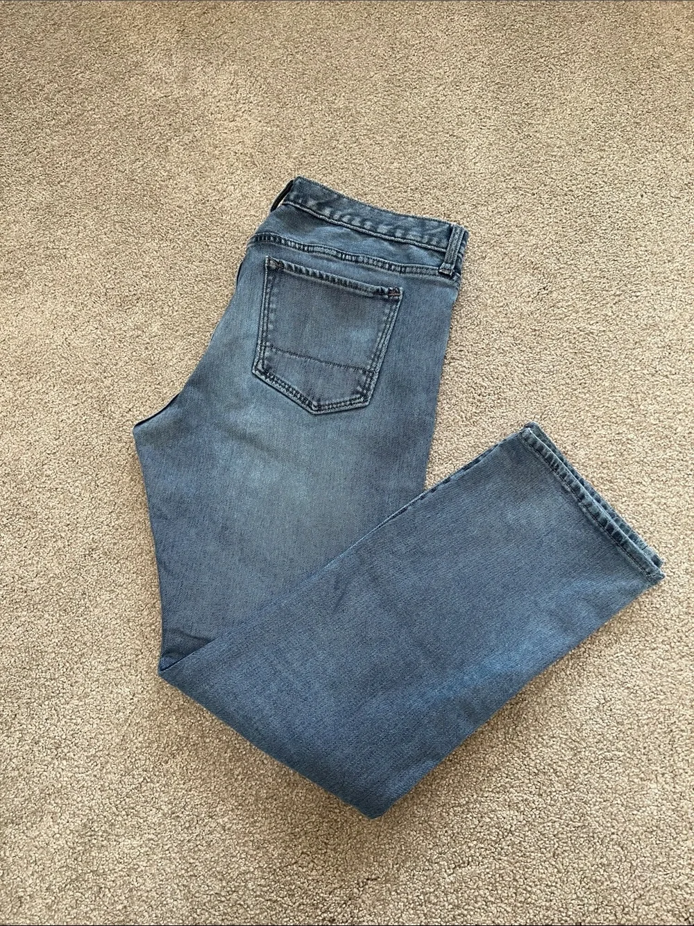 Banana Republic Men's Straight Jeans in Faded Blue 34x30